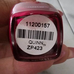 ZOYA NAIL POLISH - QUINN ZP423  BRAND NEW. NEVER USED. NOT IN BOX.